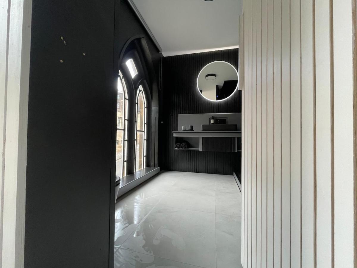 #71 The Old Sunday School in Matlock - Stunning views of the Dales