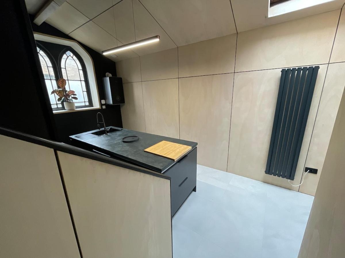 #71 The Old Sunday School in Matlock - Stunning views of the Dales