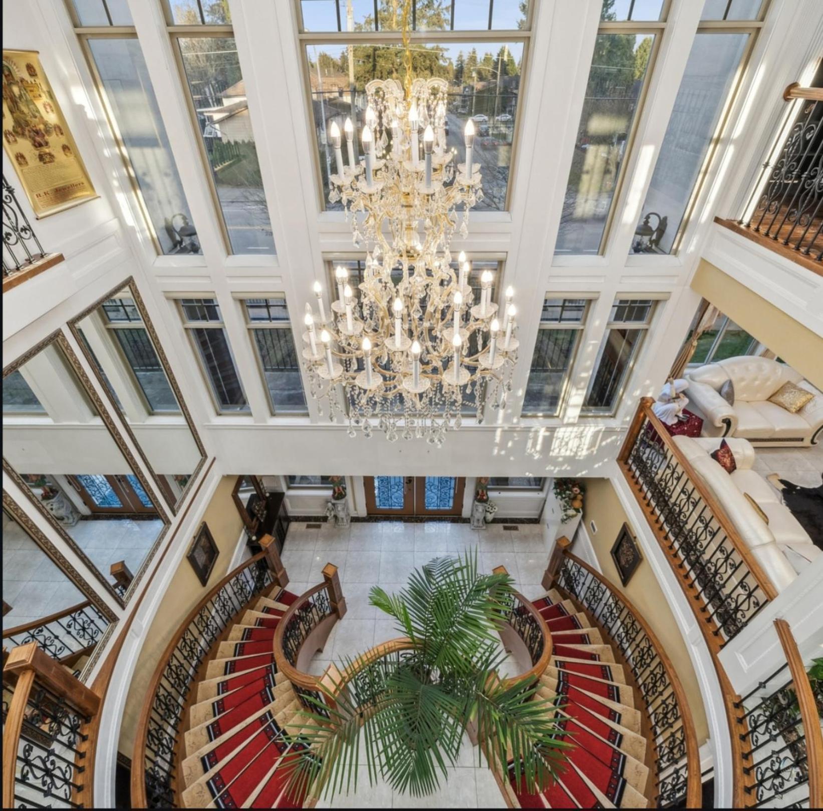 Royal Boutique Hotel, Surrey