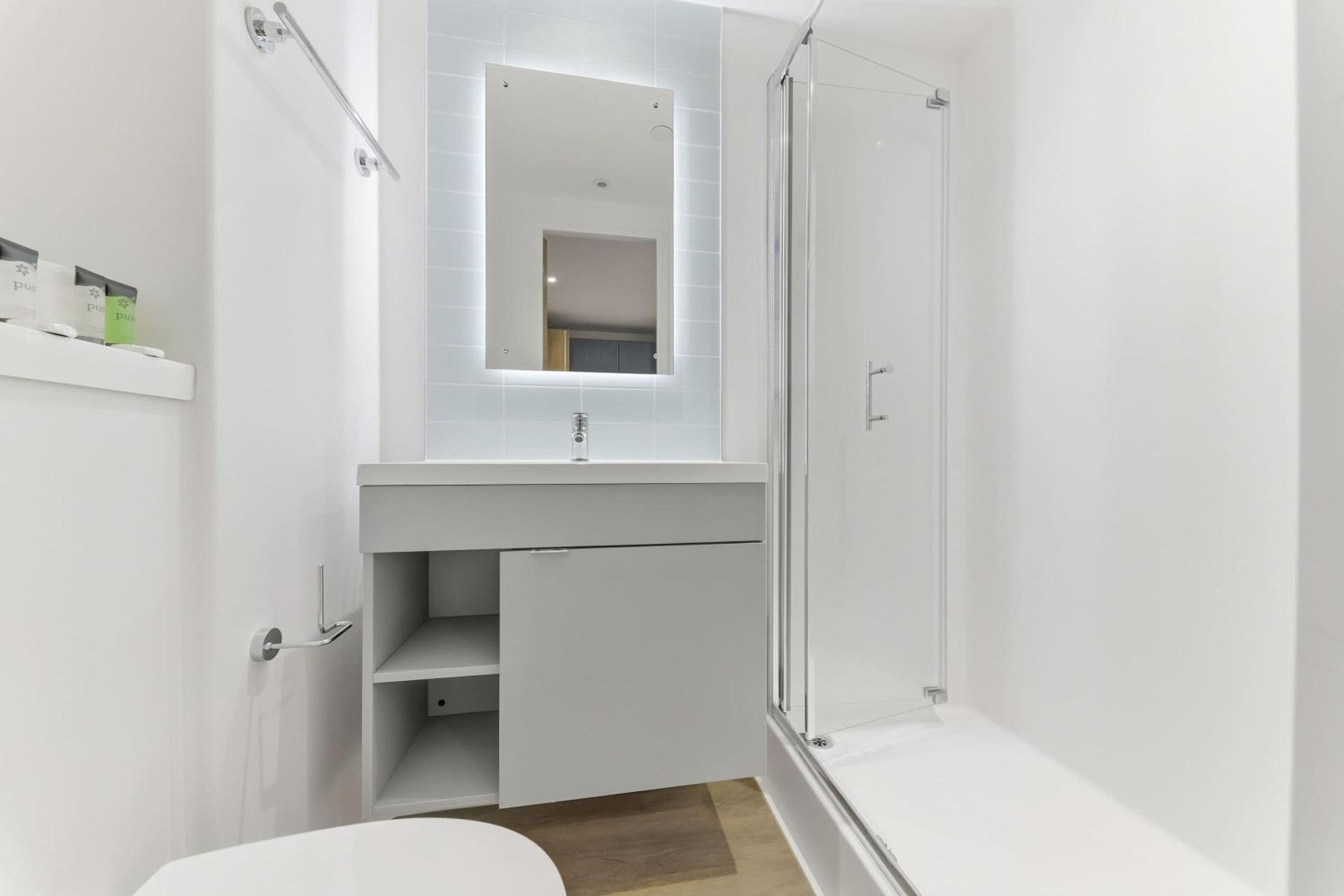 Brand New Student Only Studios In Central Leeds