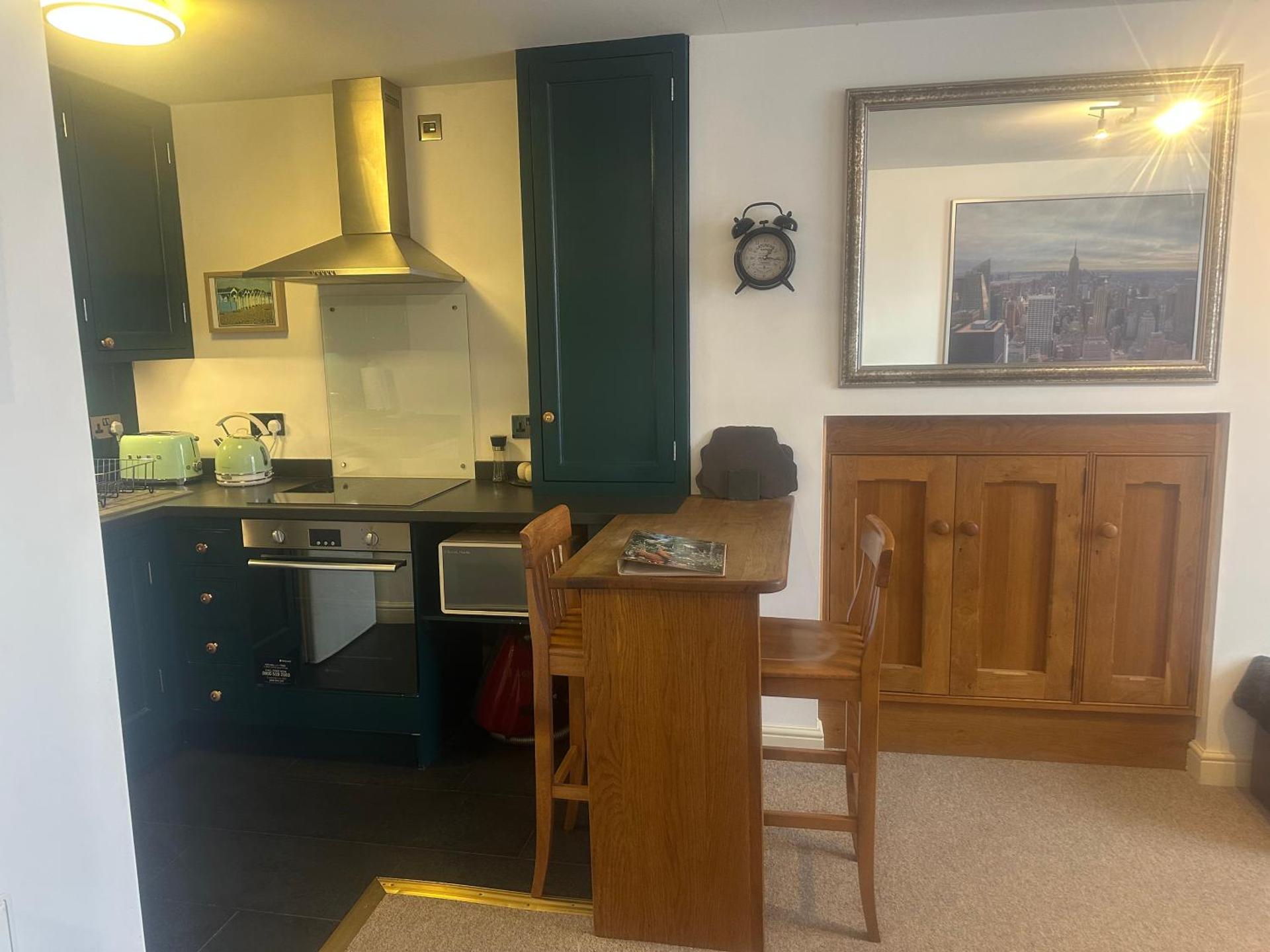 Flat G, 8 Castle Street