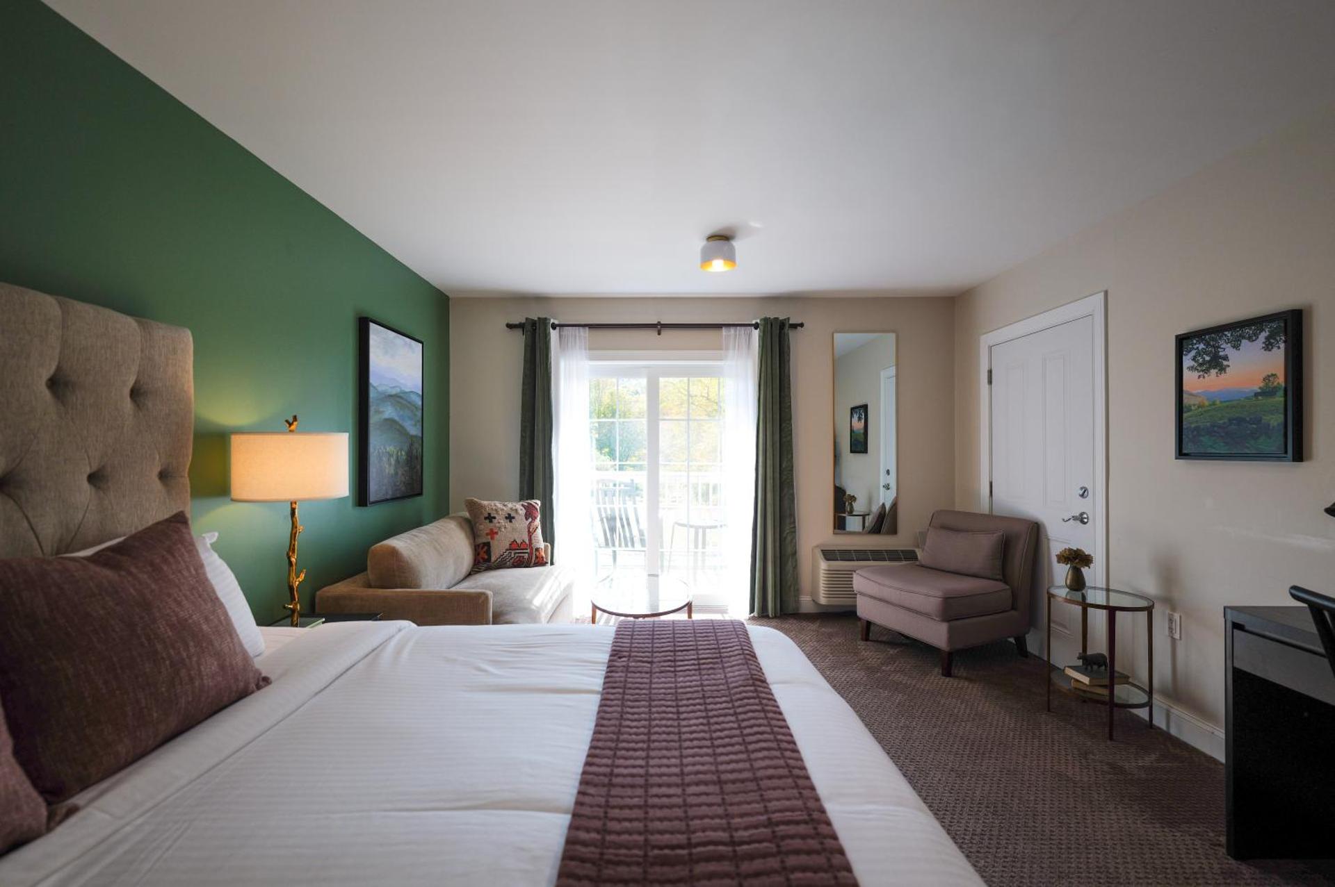 River View King Room