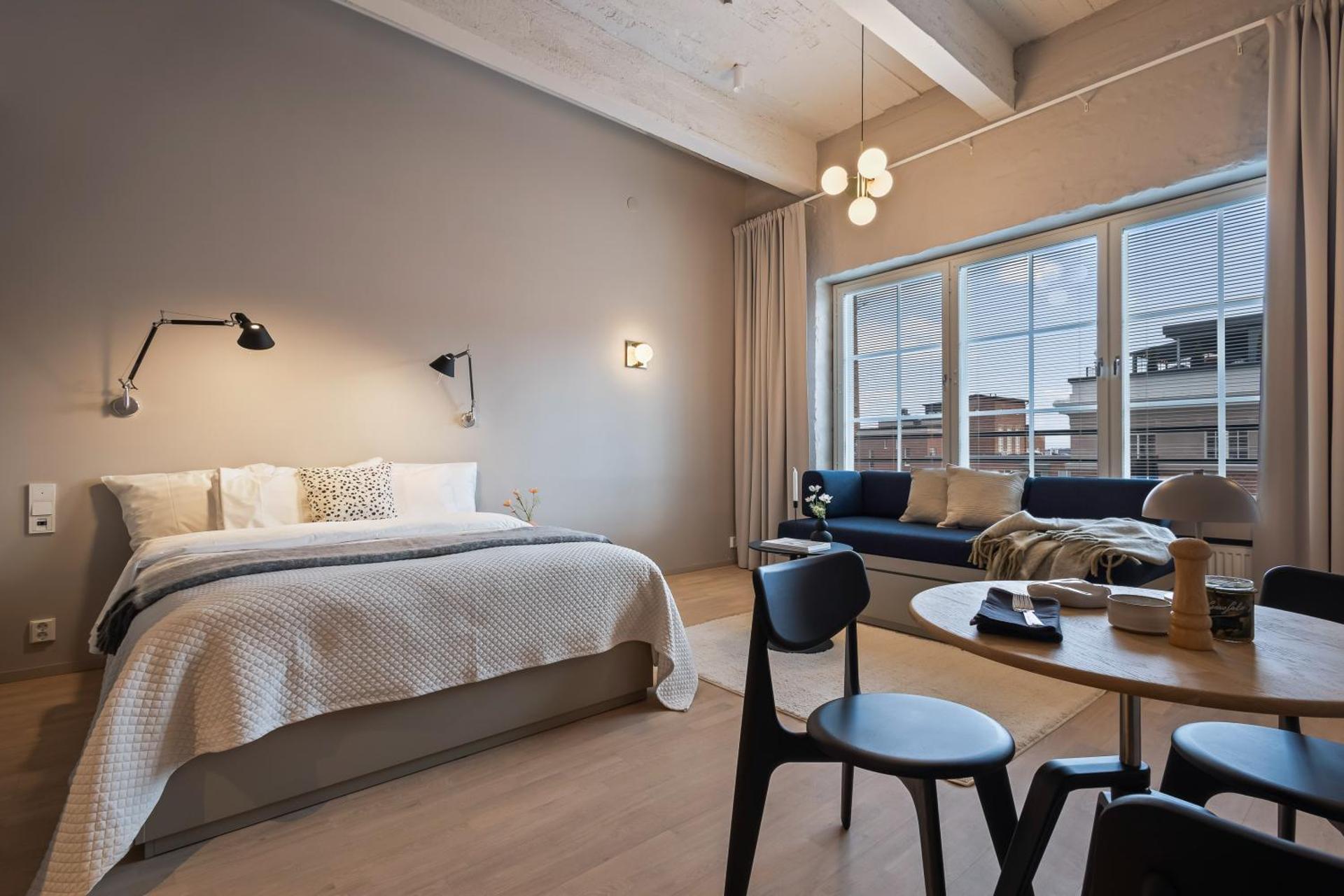 Photo of the whole room