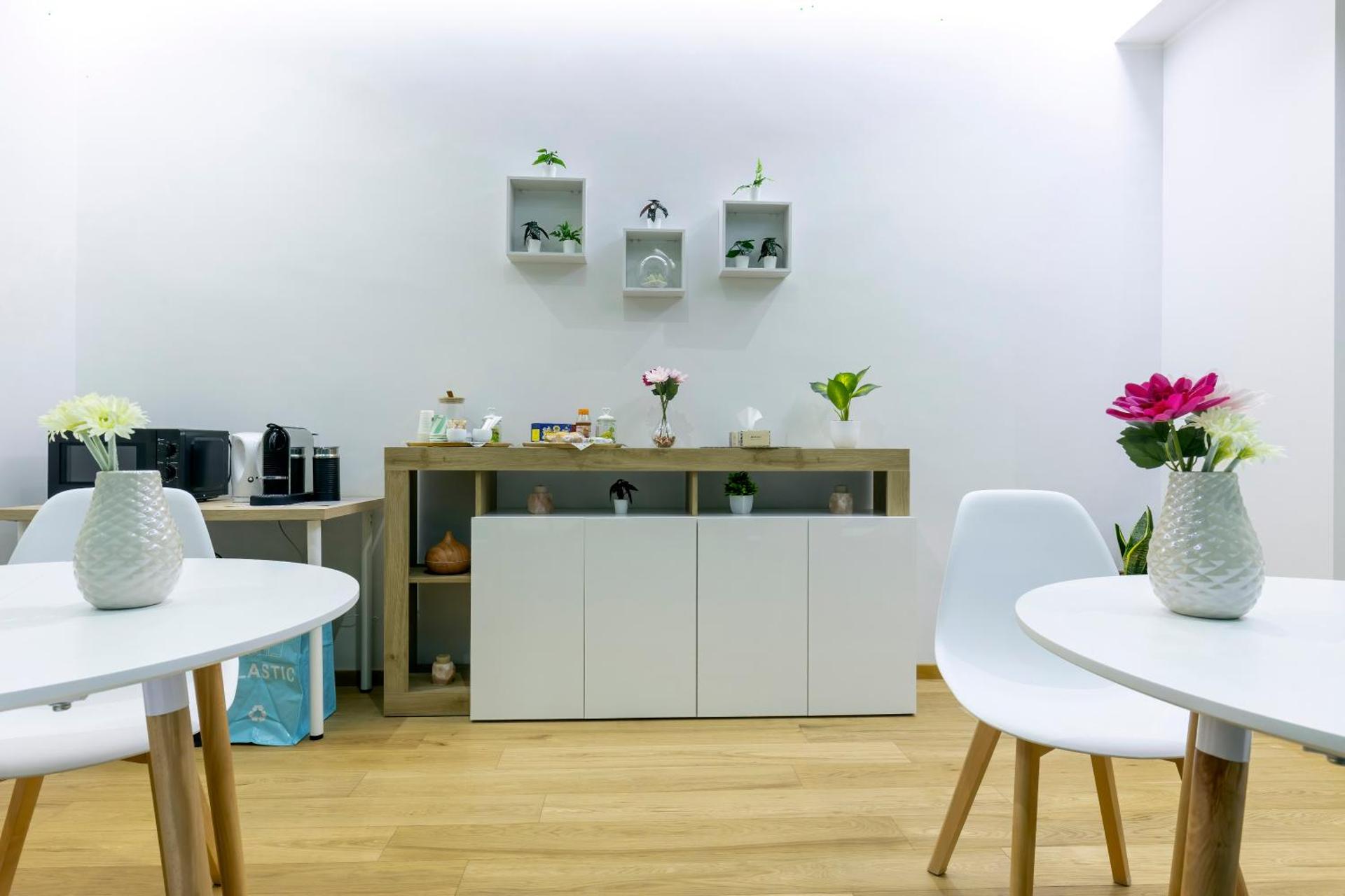 Coffee/tea facilities