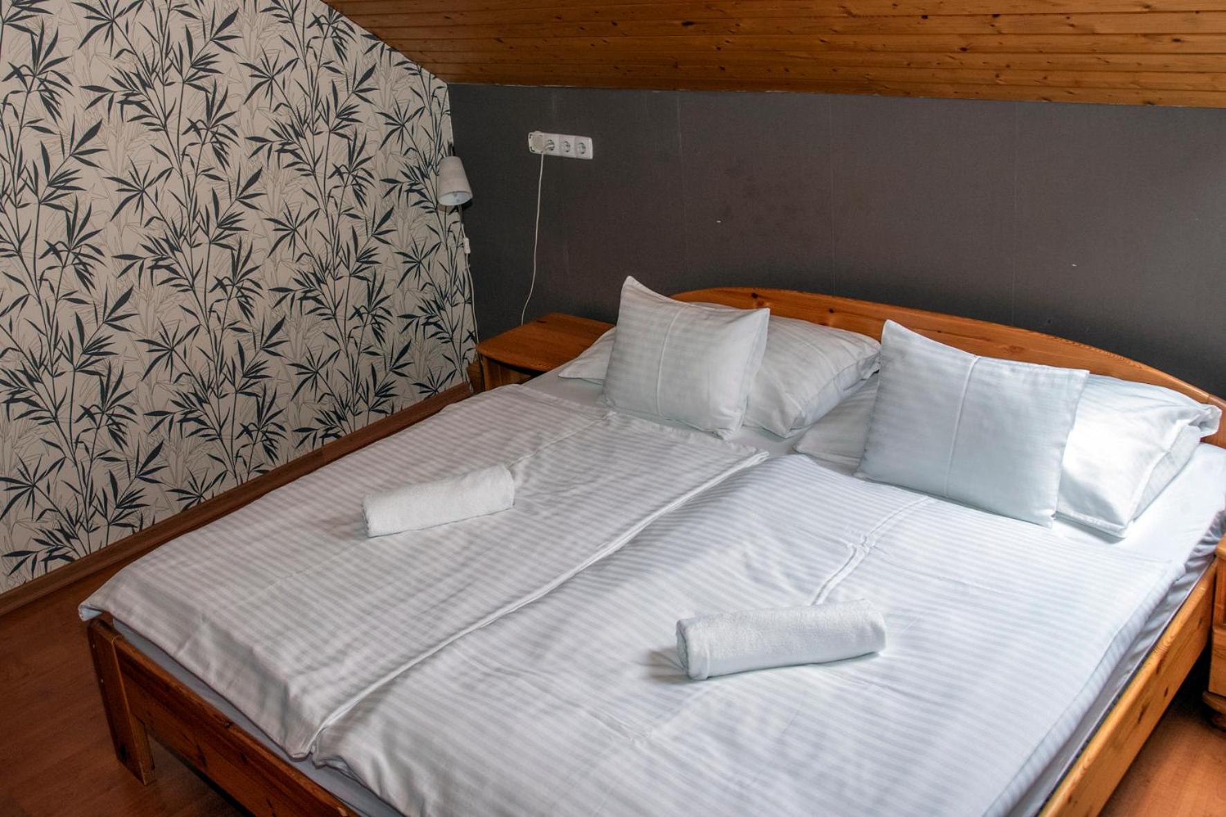 Haramia Csapszék és Fogadó