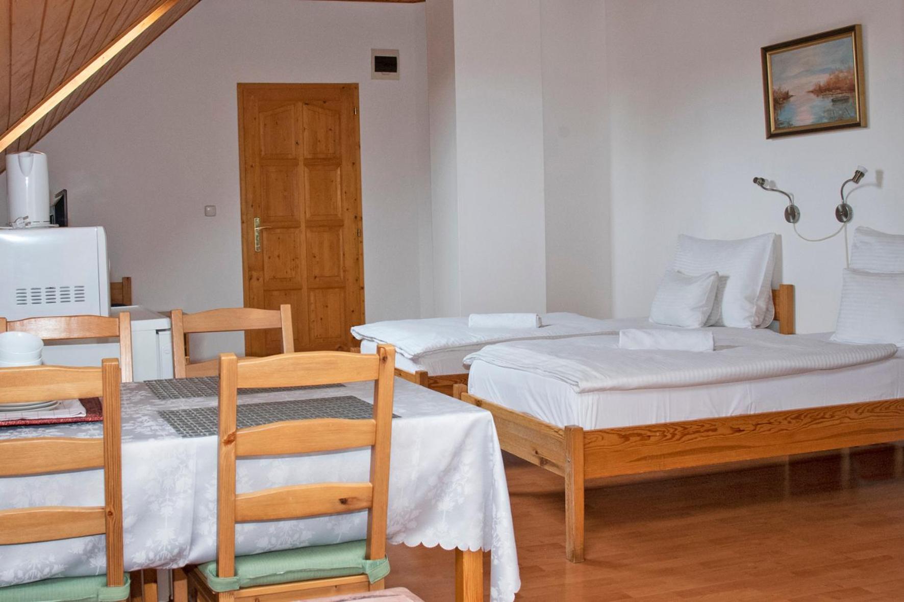 Classic Quadruple Room