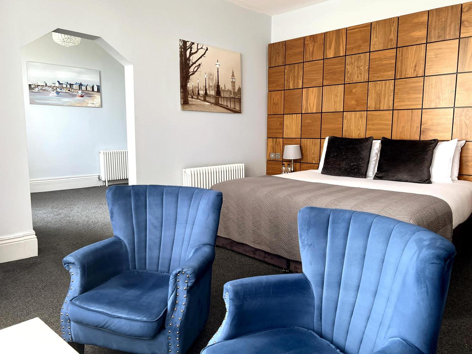 Photo of the whole room