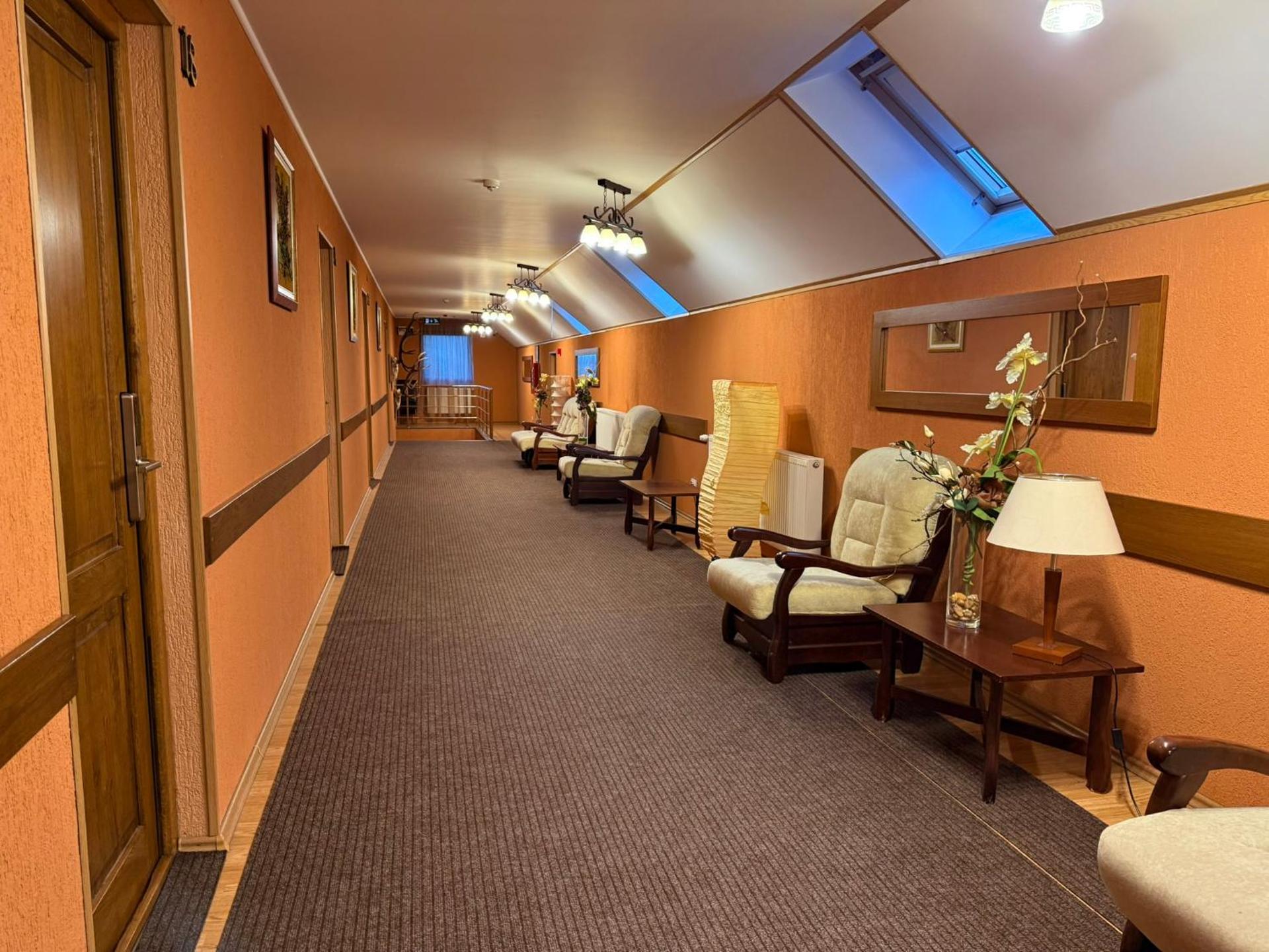 Communal lounge/ TV room