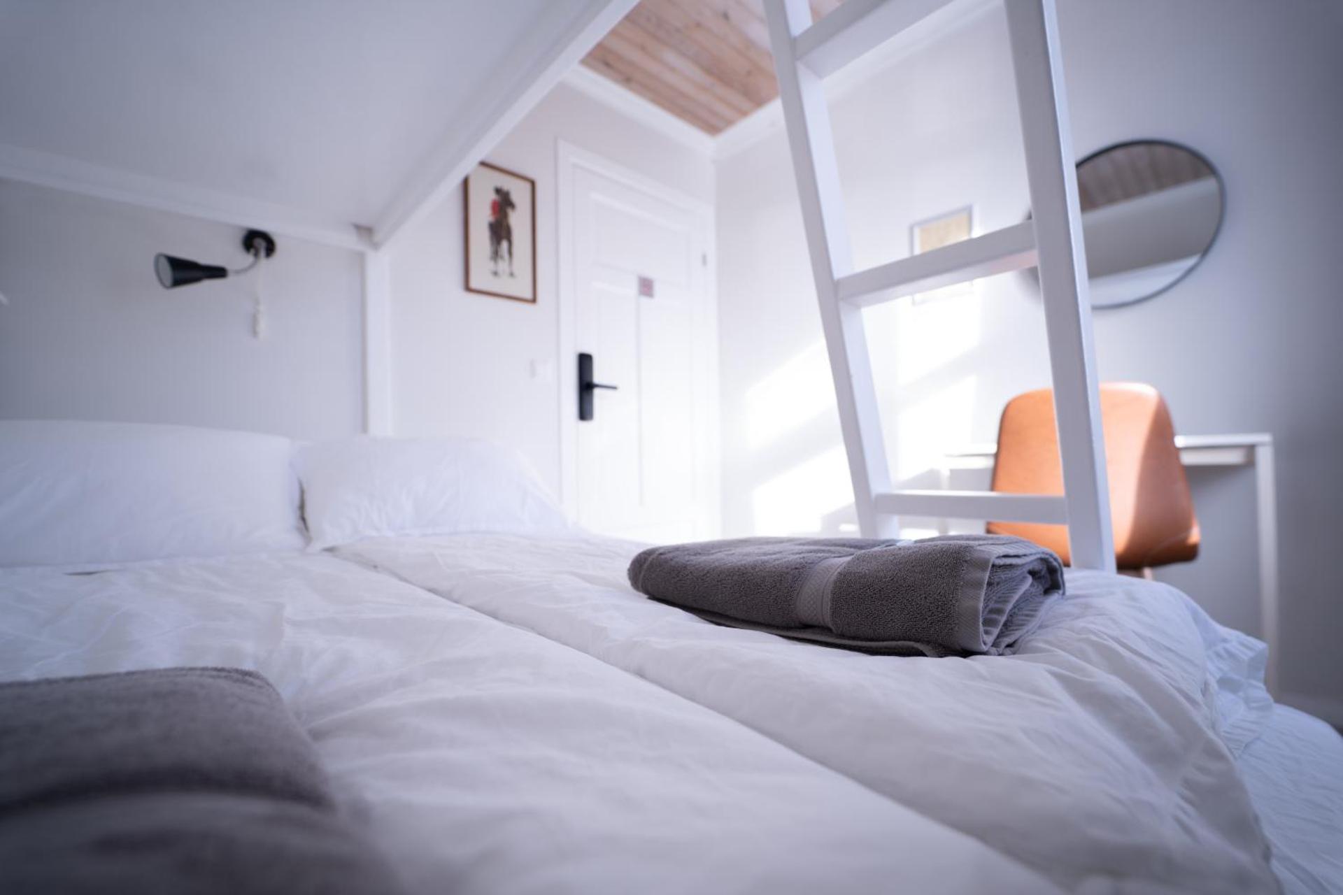 1908 Hostel by Tröll