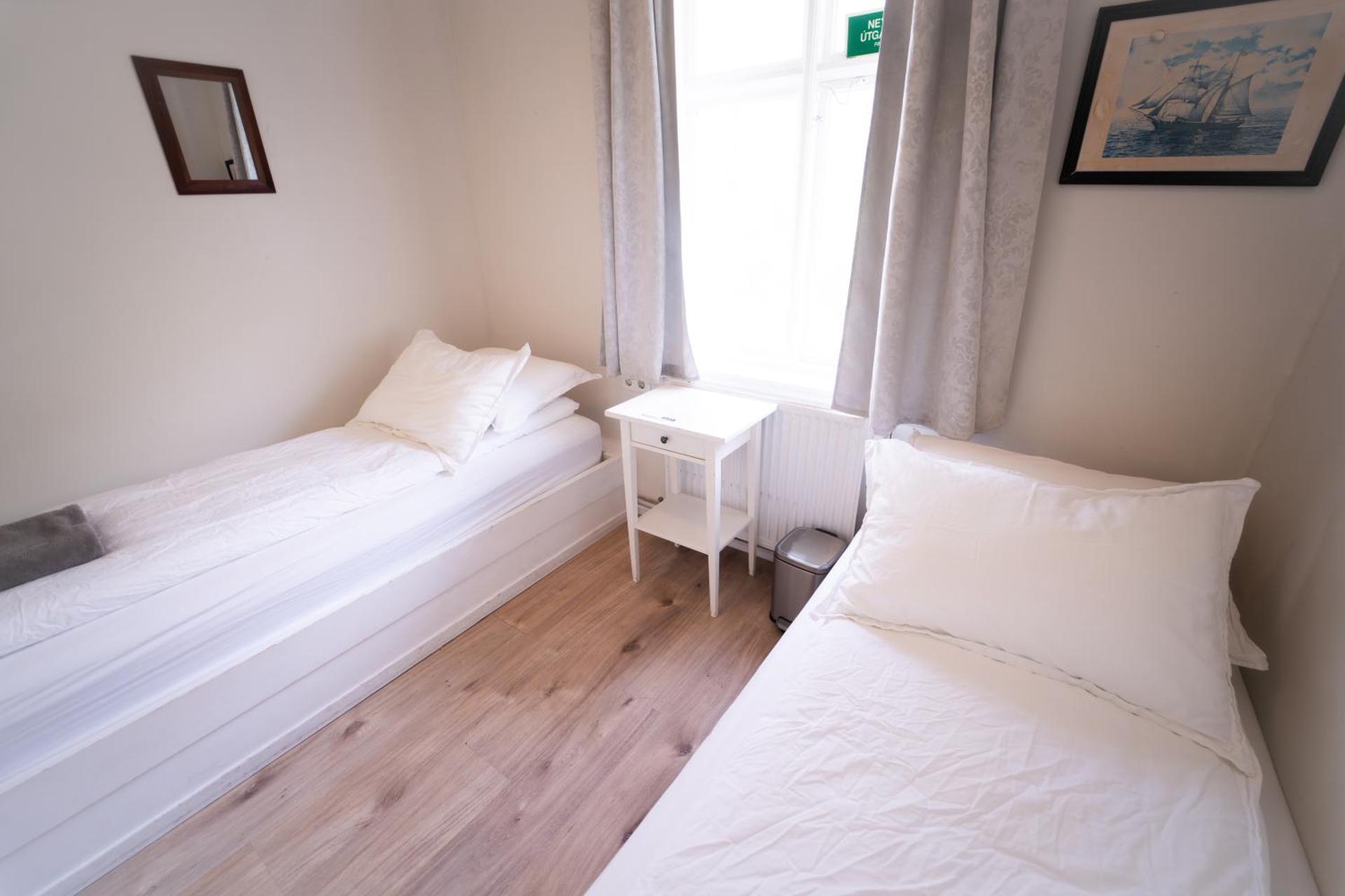 1908 Hostel by Tröll