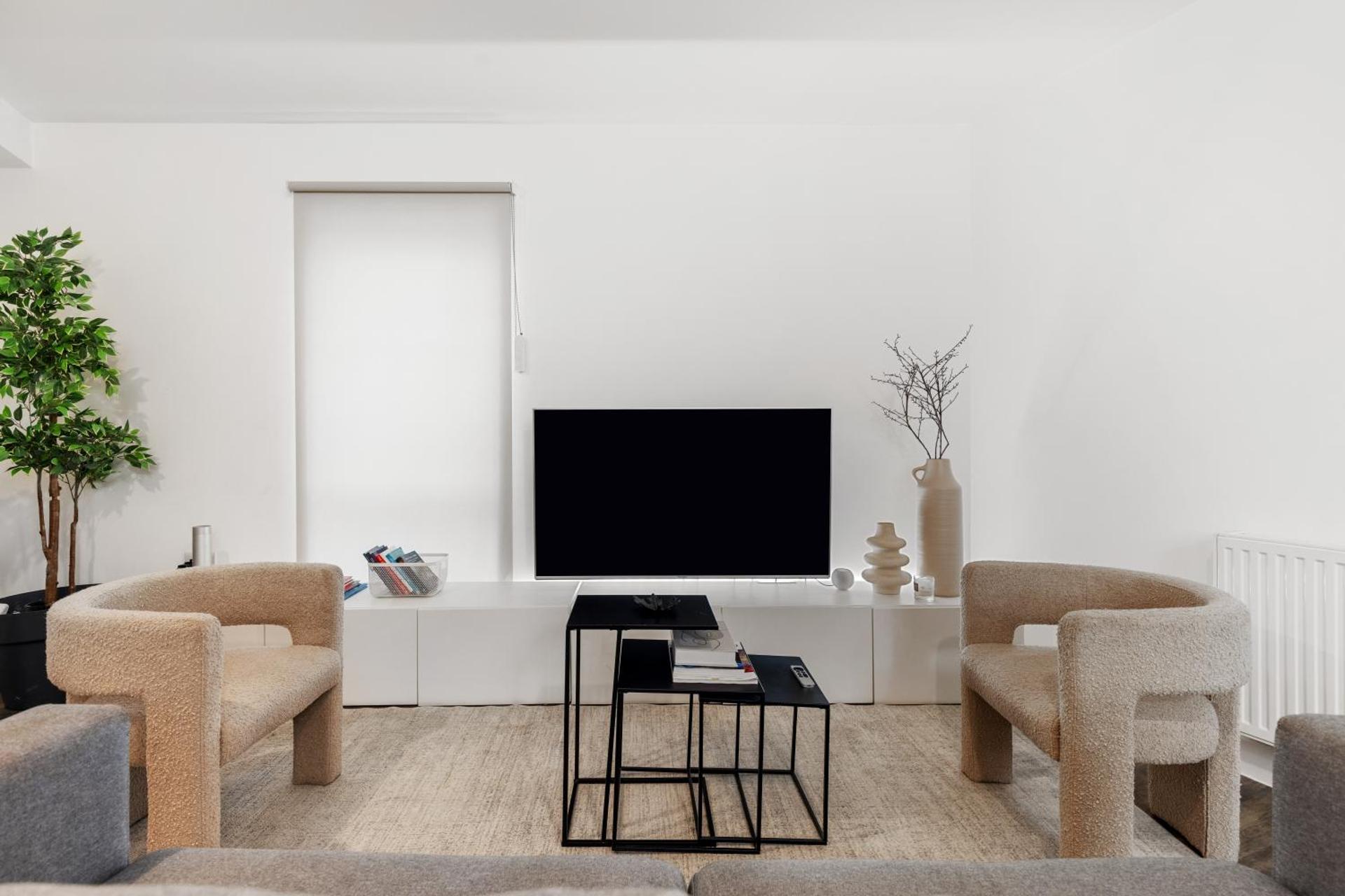 Khayat Homes - The Cosy Cabot - 2 Bed