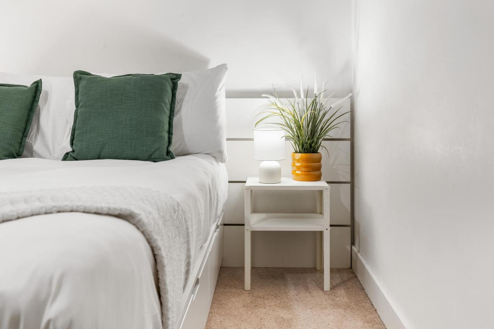 Khayat Homes - The Cosy Cabot - 2 Bed