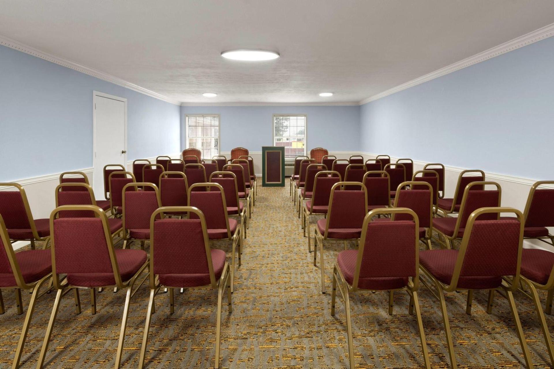 Meeting/conference room