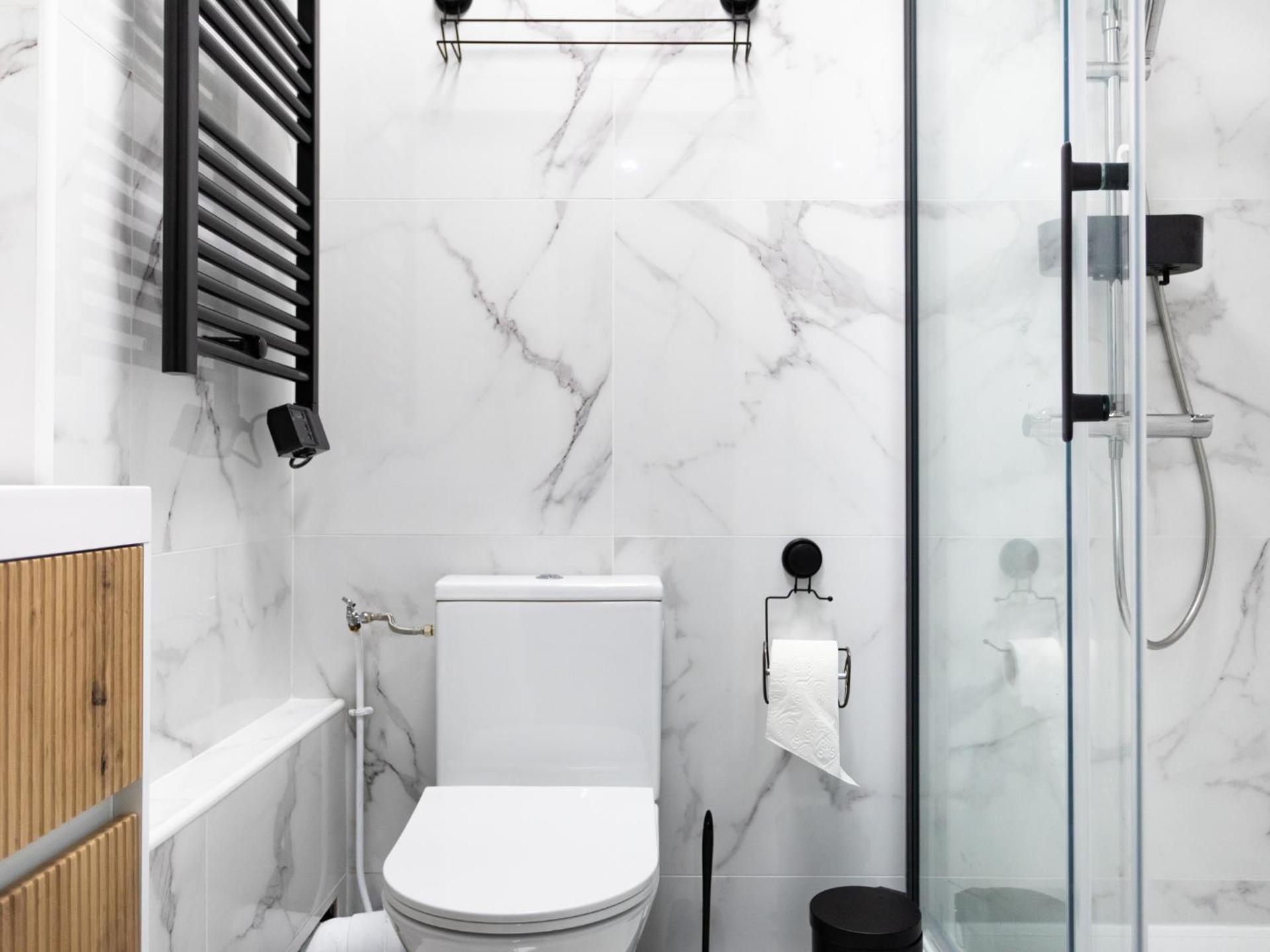 En Centre ville Gare et commerces