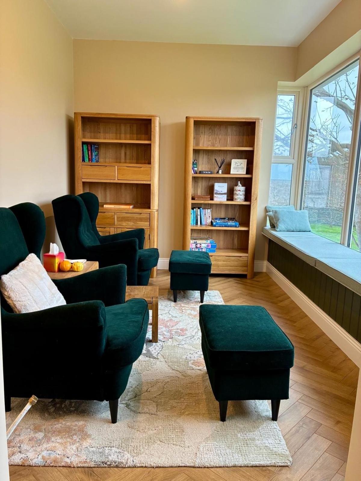 LAKE VIEW Luxury Apartment