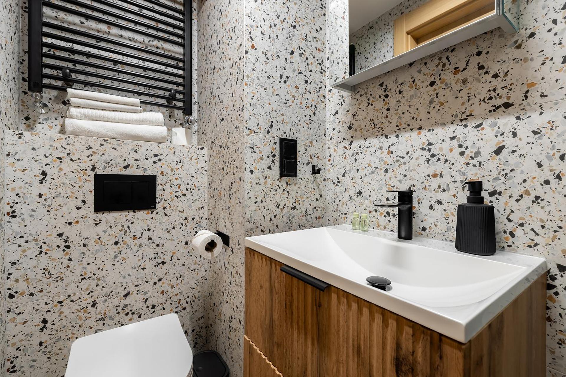 Homewell Premium Lofts - free parking