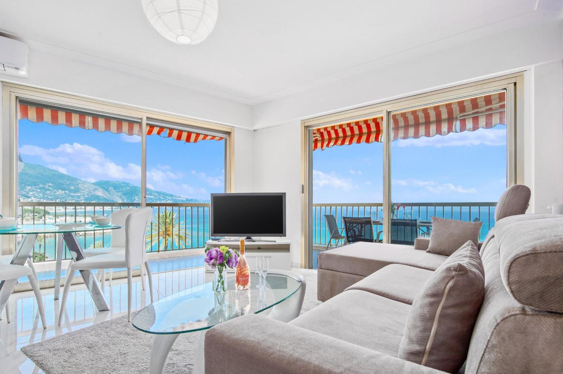 Superbe 3 pièces vue mer, climatisation, balcon