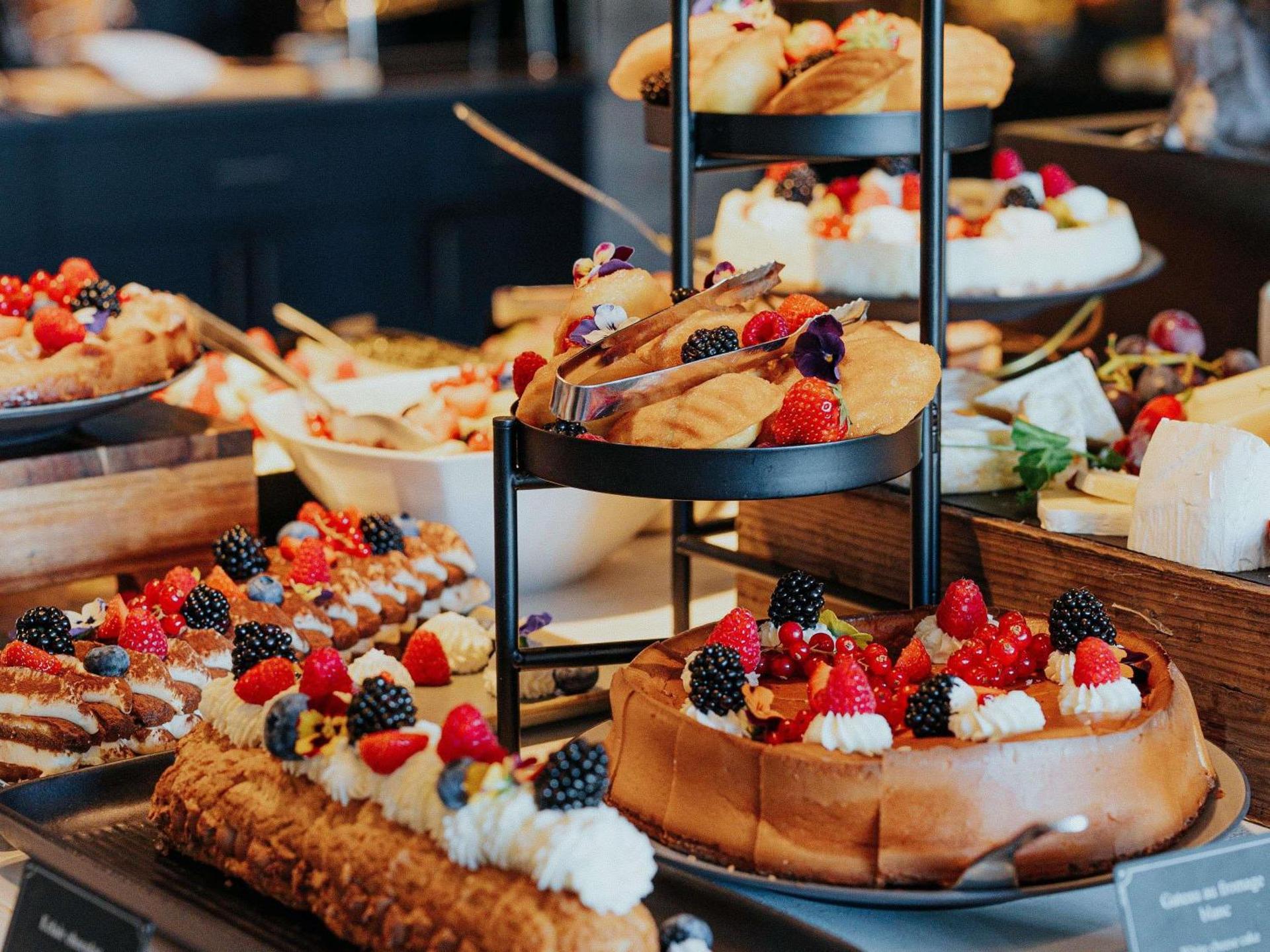 Restaurant/places to eat