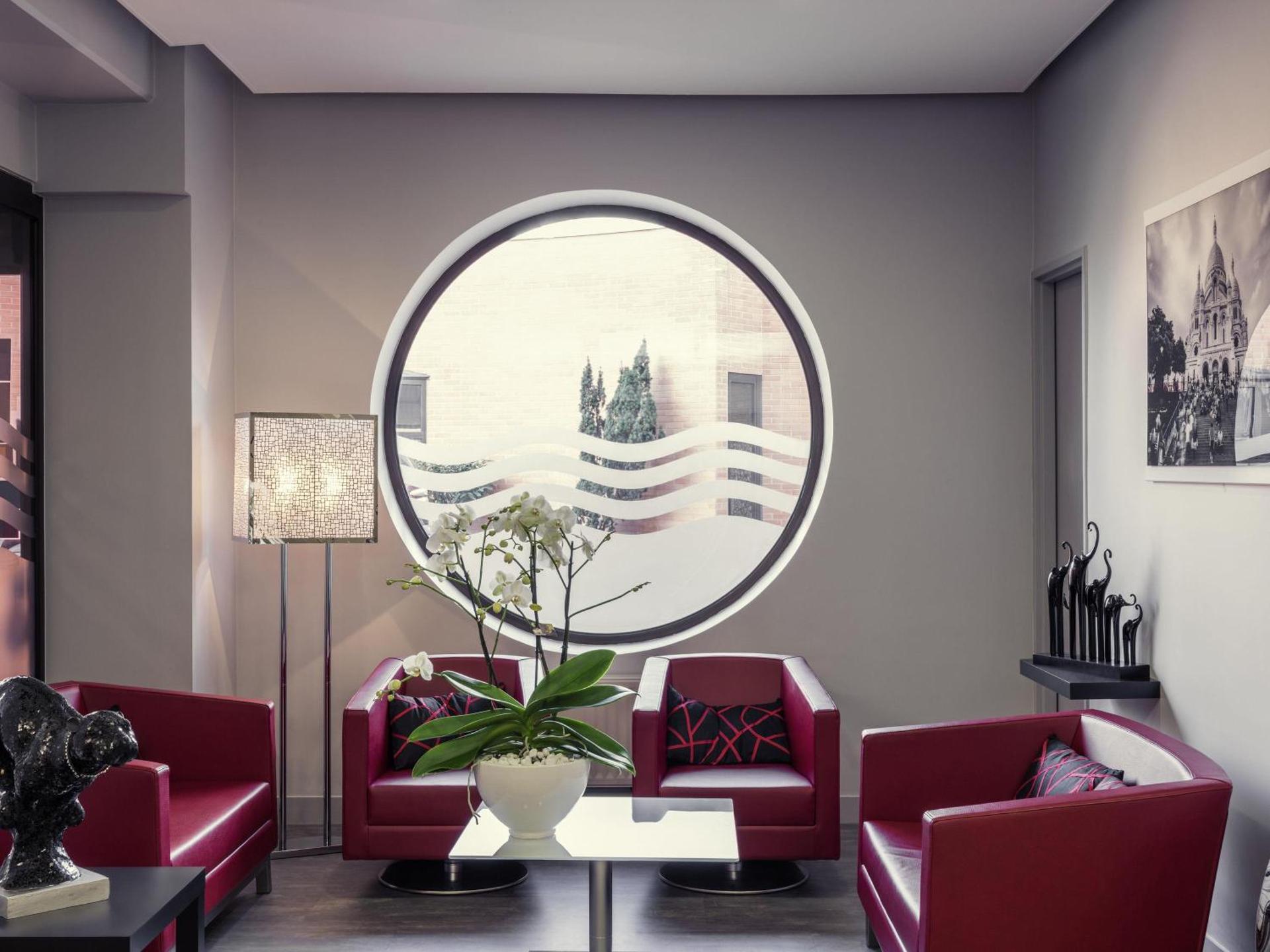 Meeting/conference room