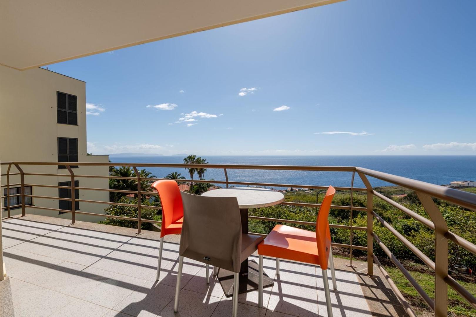 Caniço I By Trip2Portugal