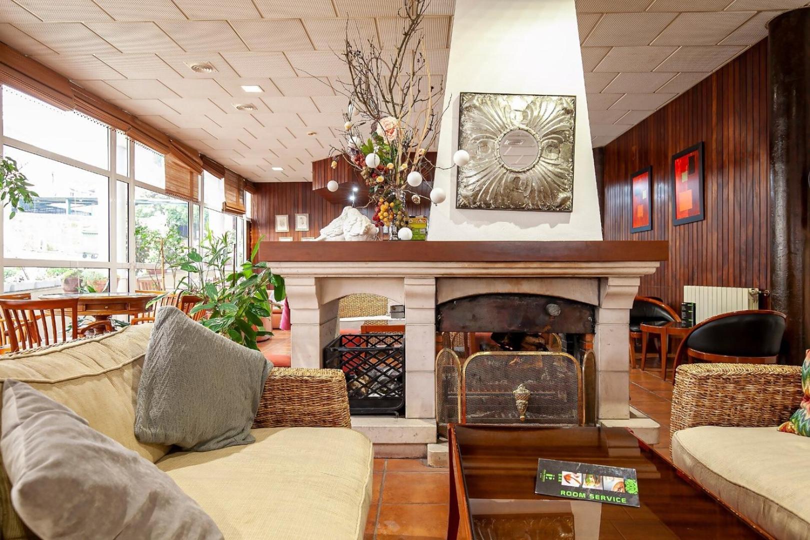 Pantanha Apartment 02 by Trip2Portugal