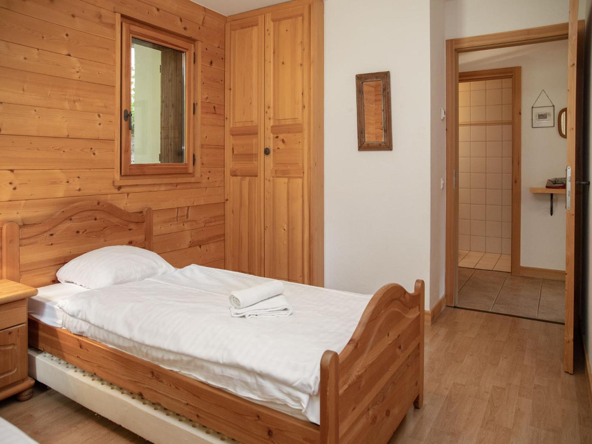 Apartment Les Chalets de Marie A 22 by Interhome