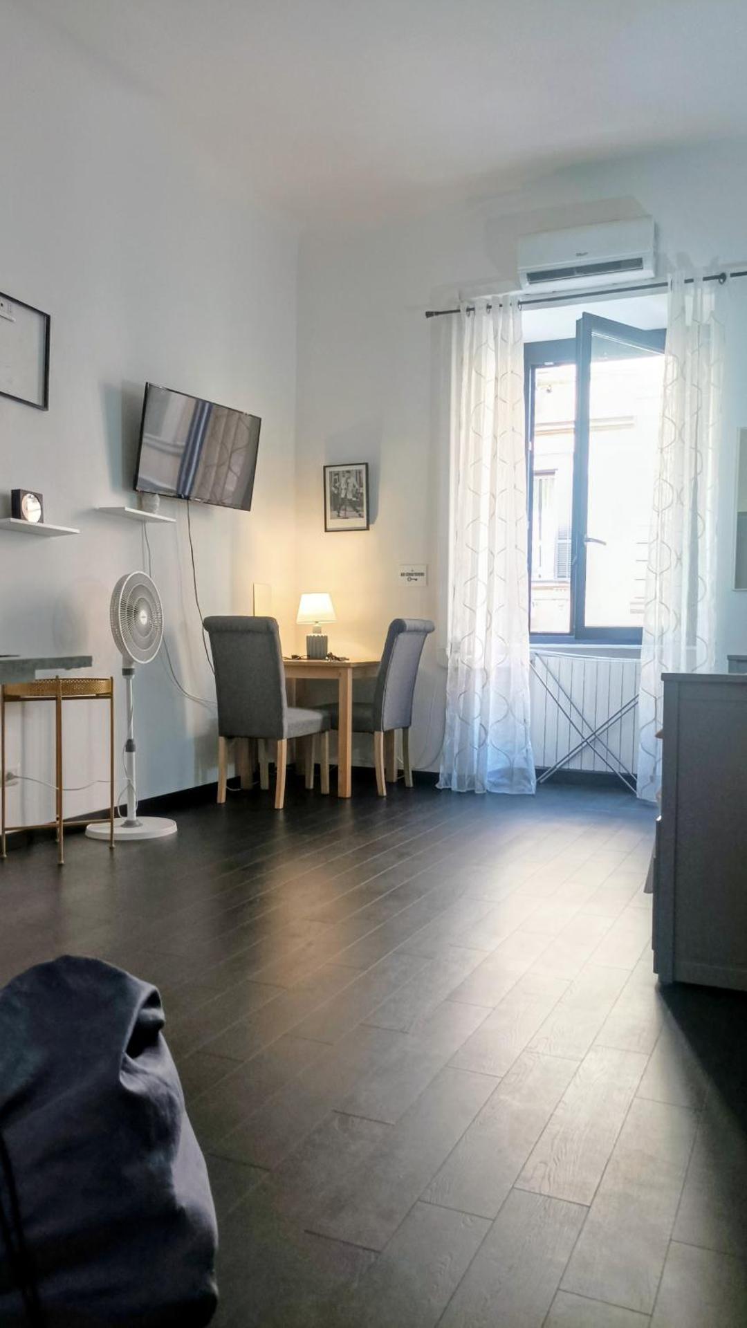little roma apartment
