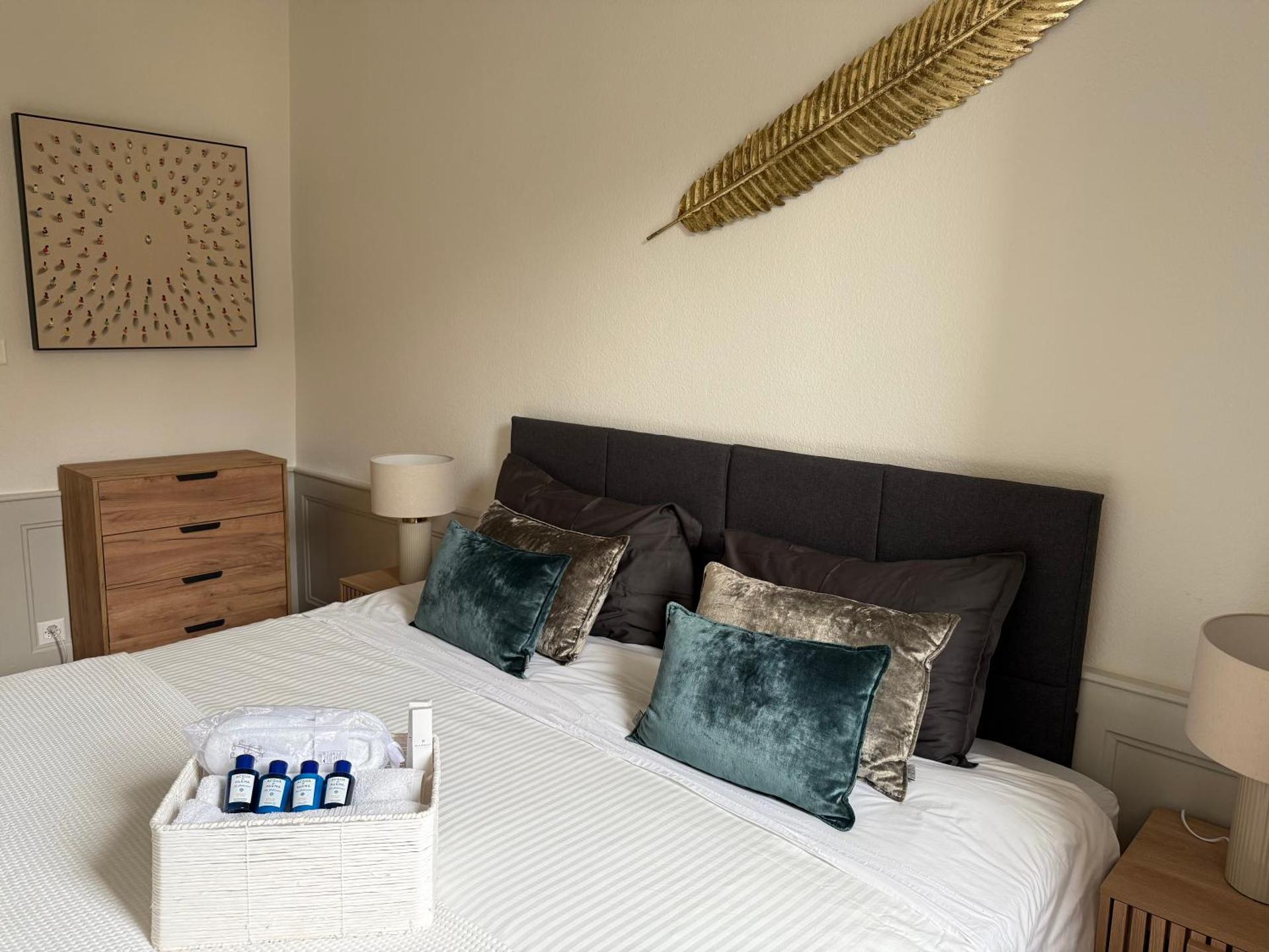 V&V CENTRE Neuchatel