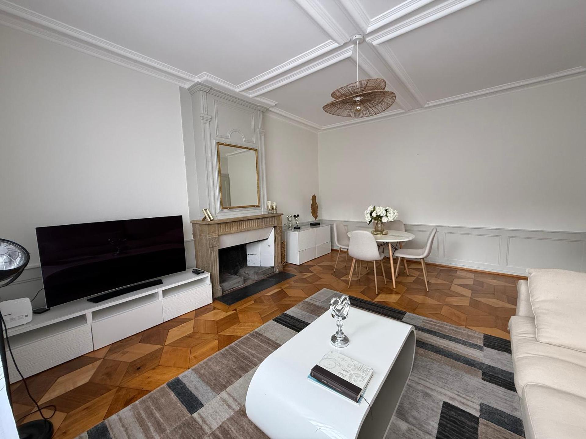 V&V CENTRE Neuchatel