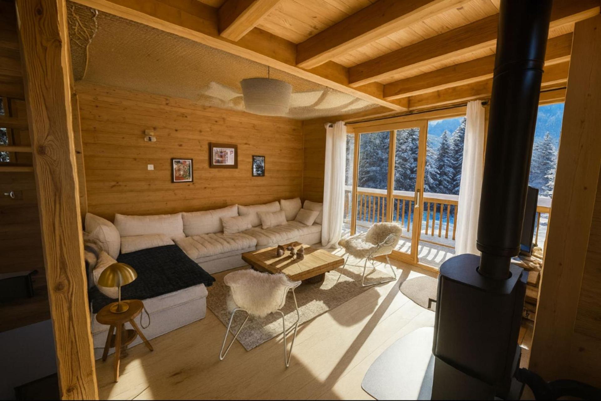 Semi Detached Chalet For 8 With Balcony & Garden