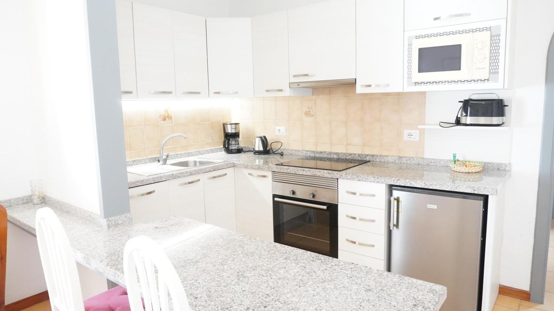 Amazing Apartment Atlantic View with private garden oceanfront