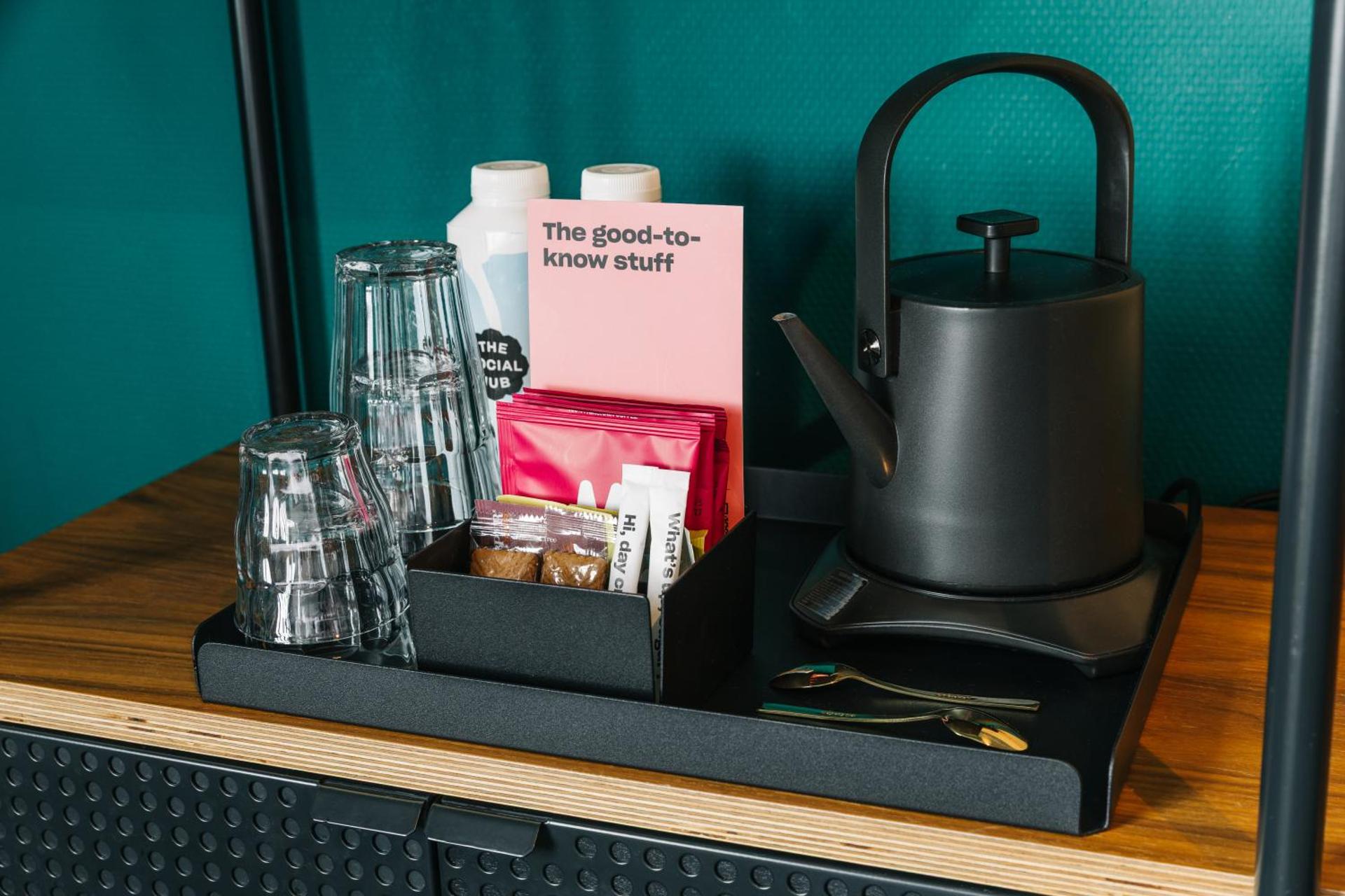 Coffee/tea facilities