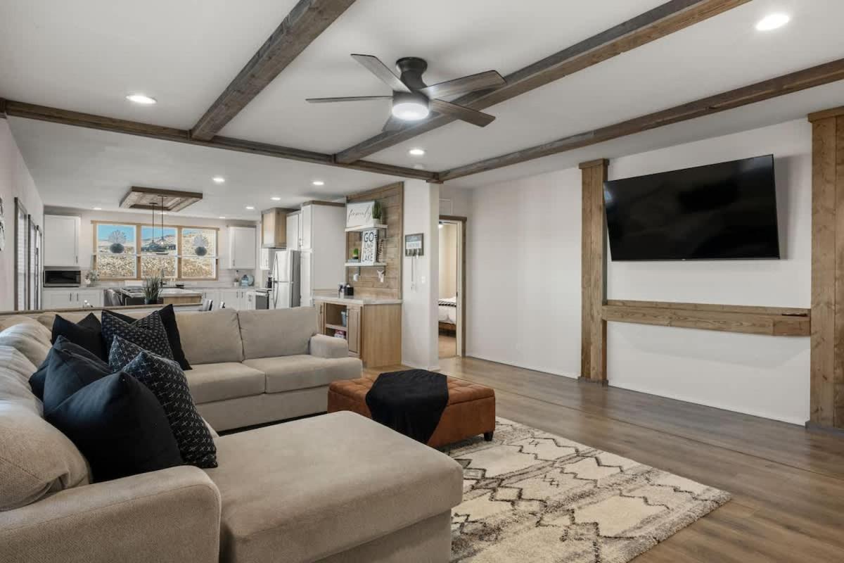 New Bear Lake Home with Beautiful Fall Views