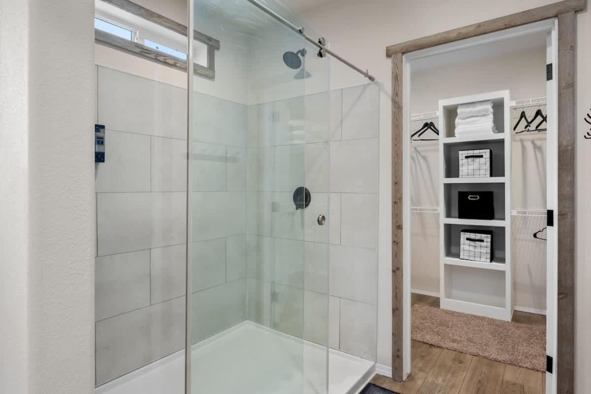 New Bear Lake Home with Beautiful Fall Views