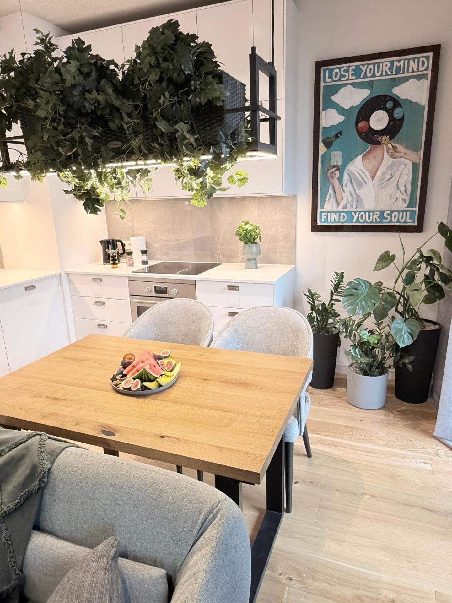 Modern Vero Apartments Waterfront