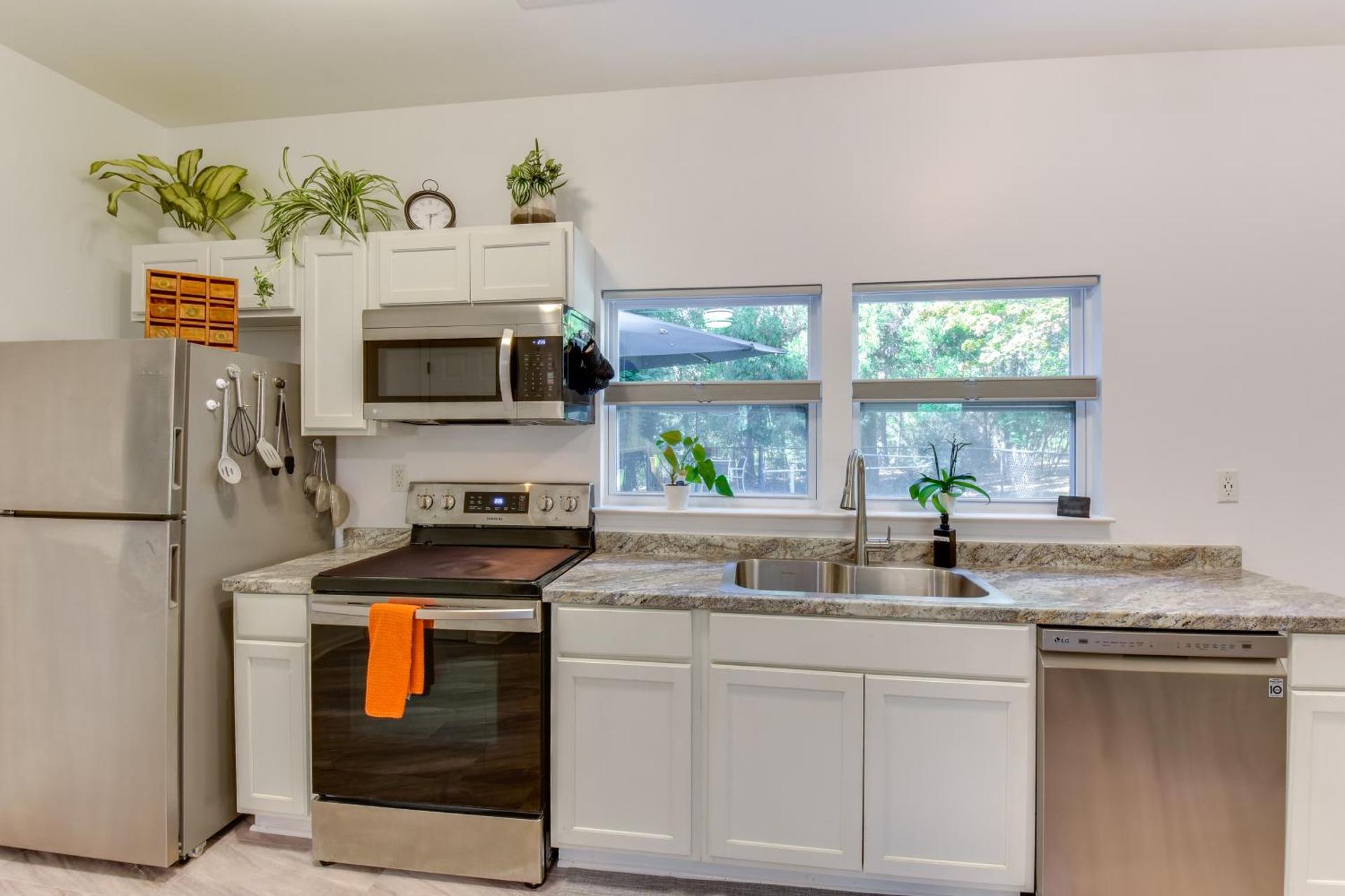 Wooded Cottage - 3 Mi to Clemson University