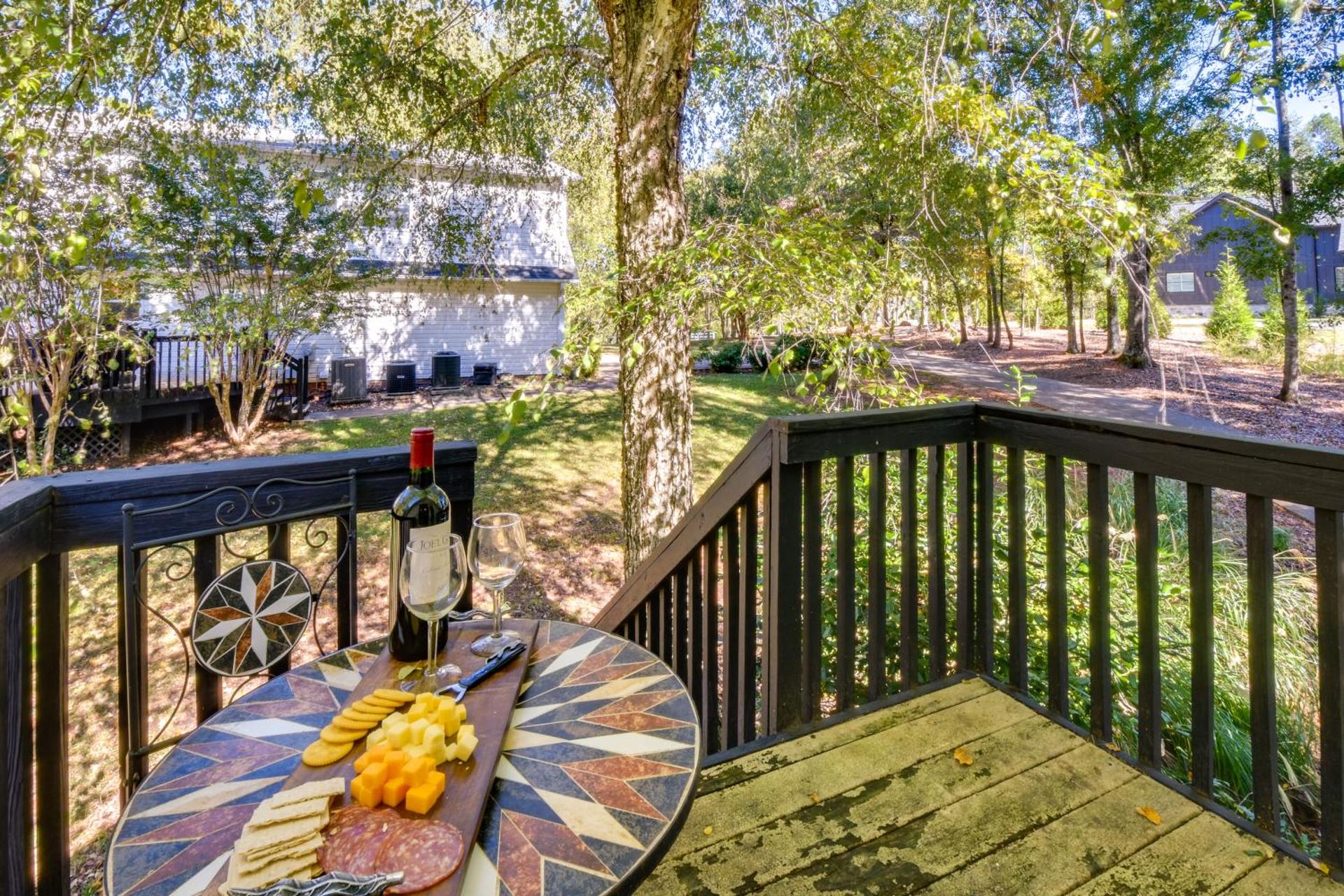 Wooded Cottage - 3 Mi to Clemson University