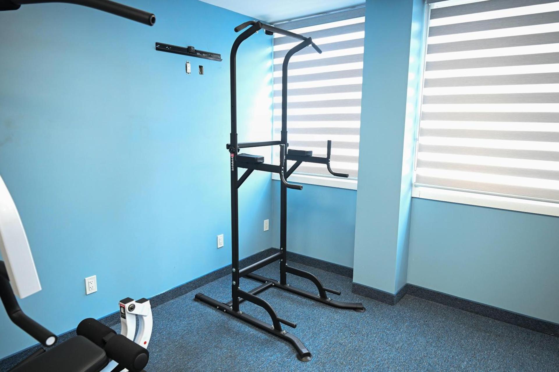 Ramada by Wyndham North Bergen