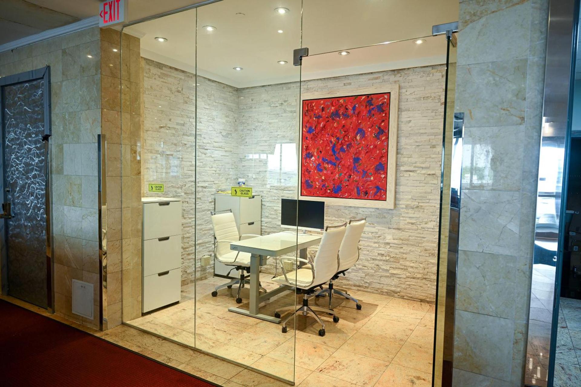 Meeting/conference room