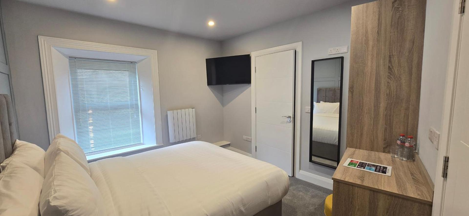 Deluxe Zimmer mit Kingsize-Bett