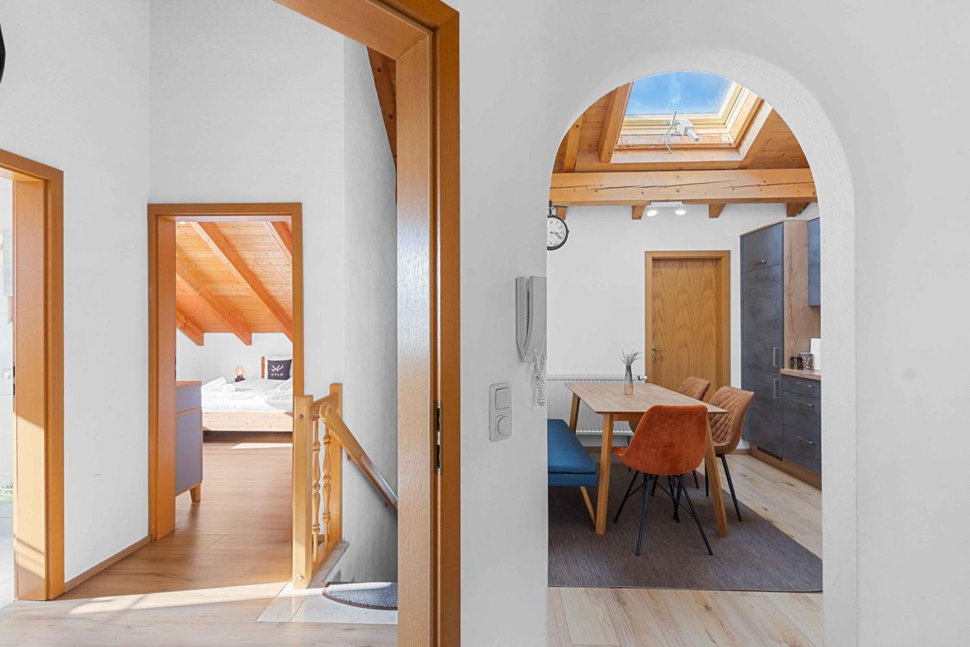 Kuschelige Ferienwohnung mit Balkon & Free Wifi