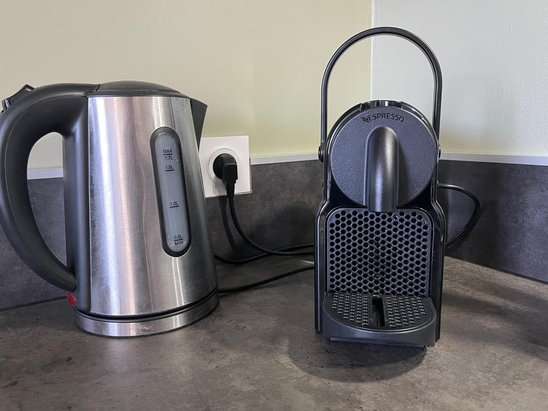 Coffee/tea facilities