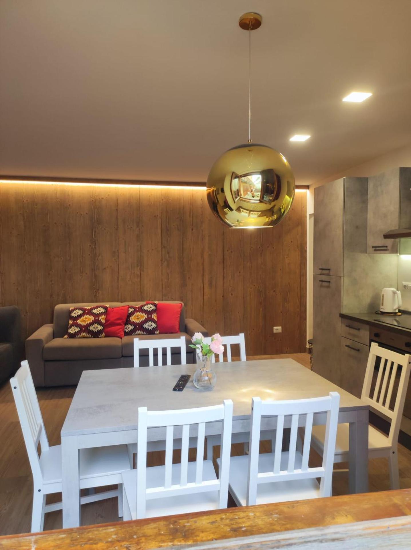 Chalet 5 Laghi / LuxApt / Town Centre