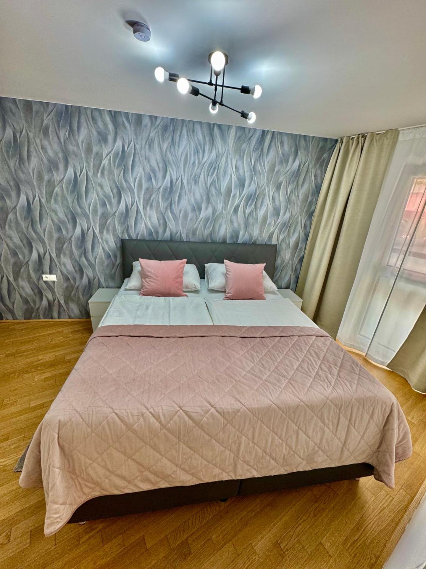 Stylish Stadlau Apartment - Free Parking