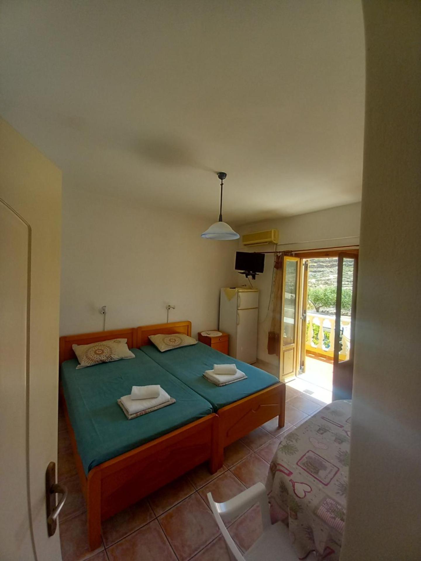 AVRA Apartments & Studios