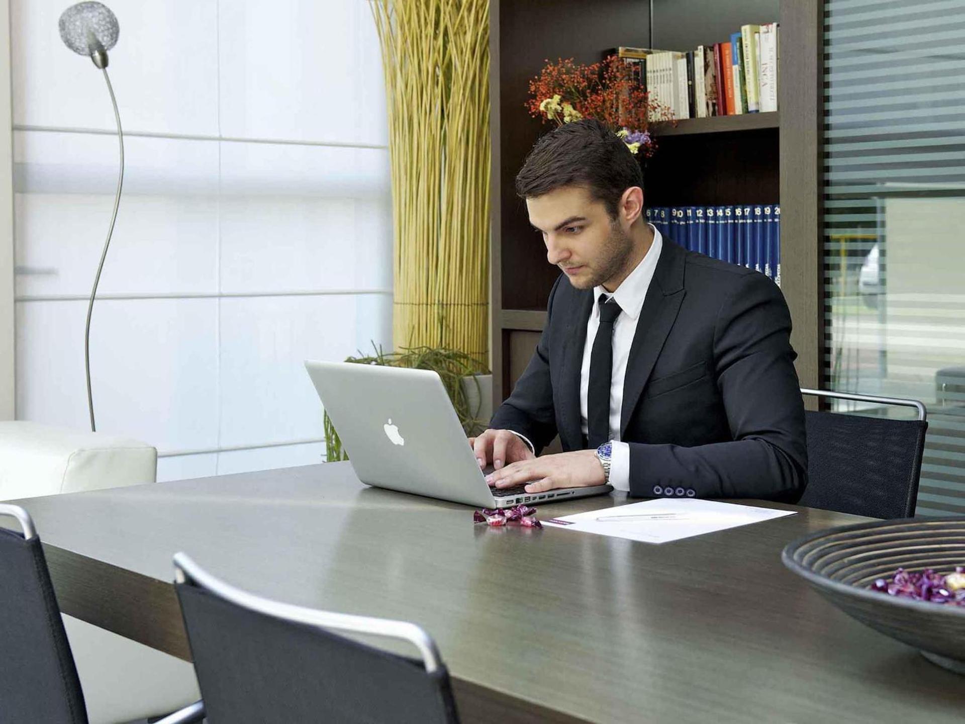 Meeting/conference room