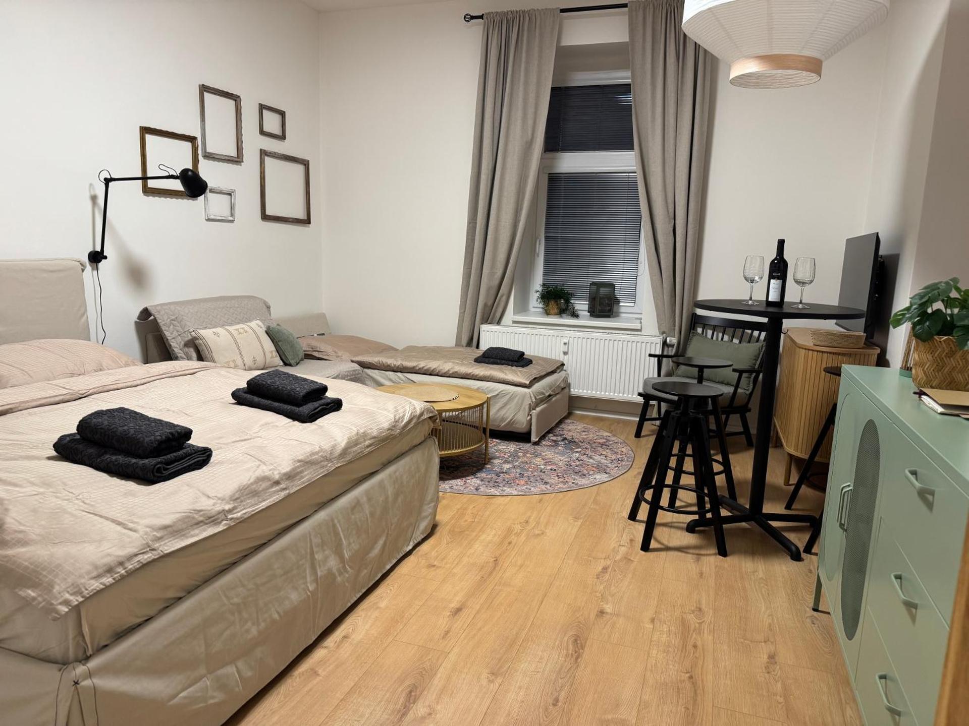 Photo of the whole room