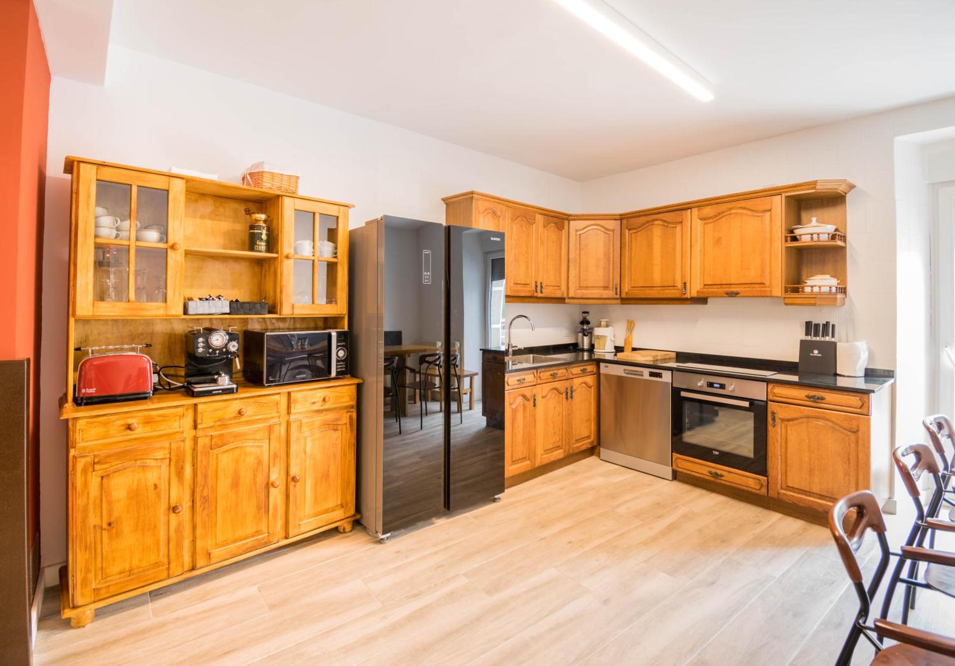 Amplia casa para desconectar con vistas al lago