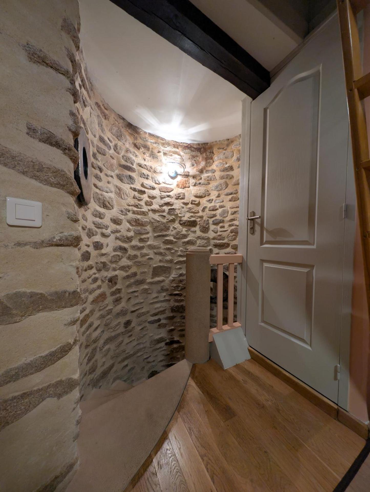 La Tour du Bois Dormant