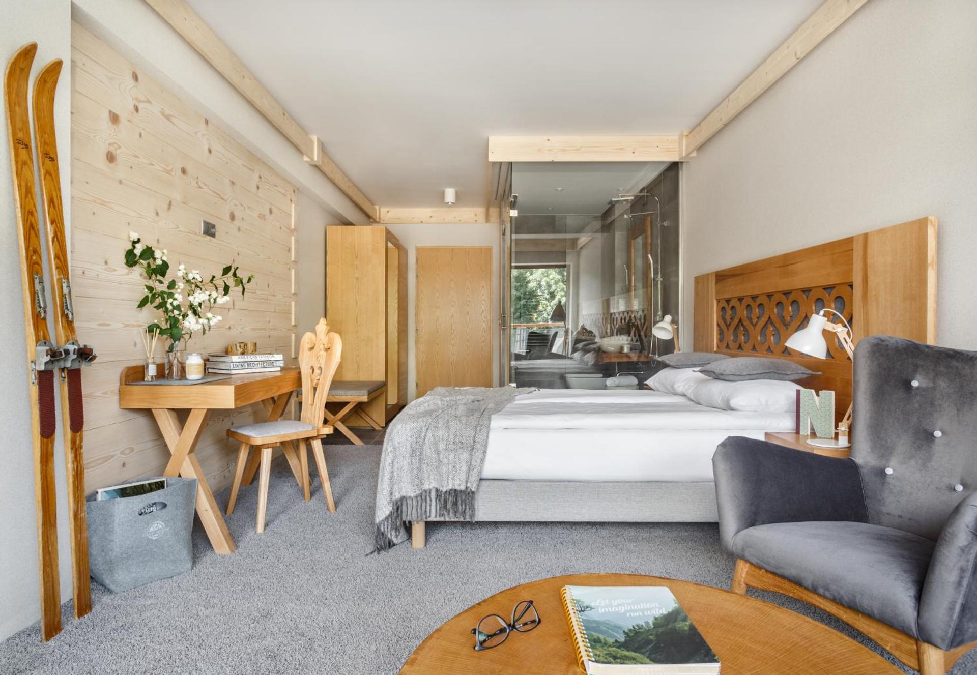 Photo of the whole room